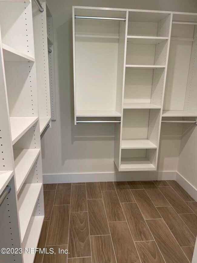 Building Photo - 3111 Sea Hawk Dr