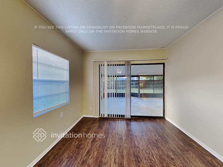 Building Photo - 851 Woodgate Trail