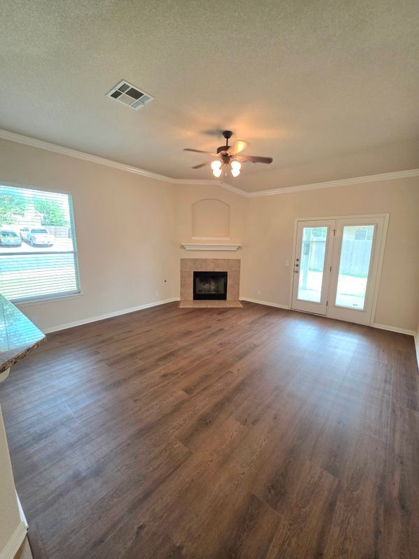 Building Photo - 2215 Conway Cove