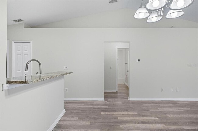 Building Photo - 120 Coral Reef Ct N