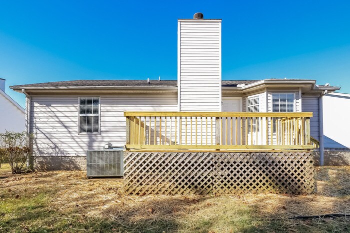Building Photo - 805 Park Ct S
