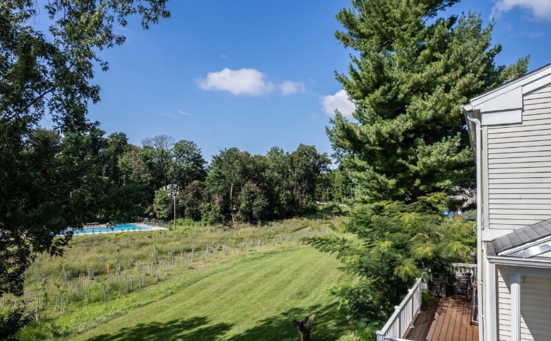 Building Photo - 133 Hammershire Rd