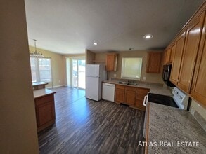 Building Photo - 2990 W C St