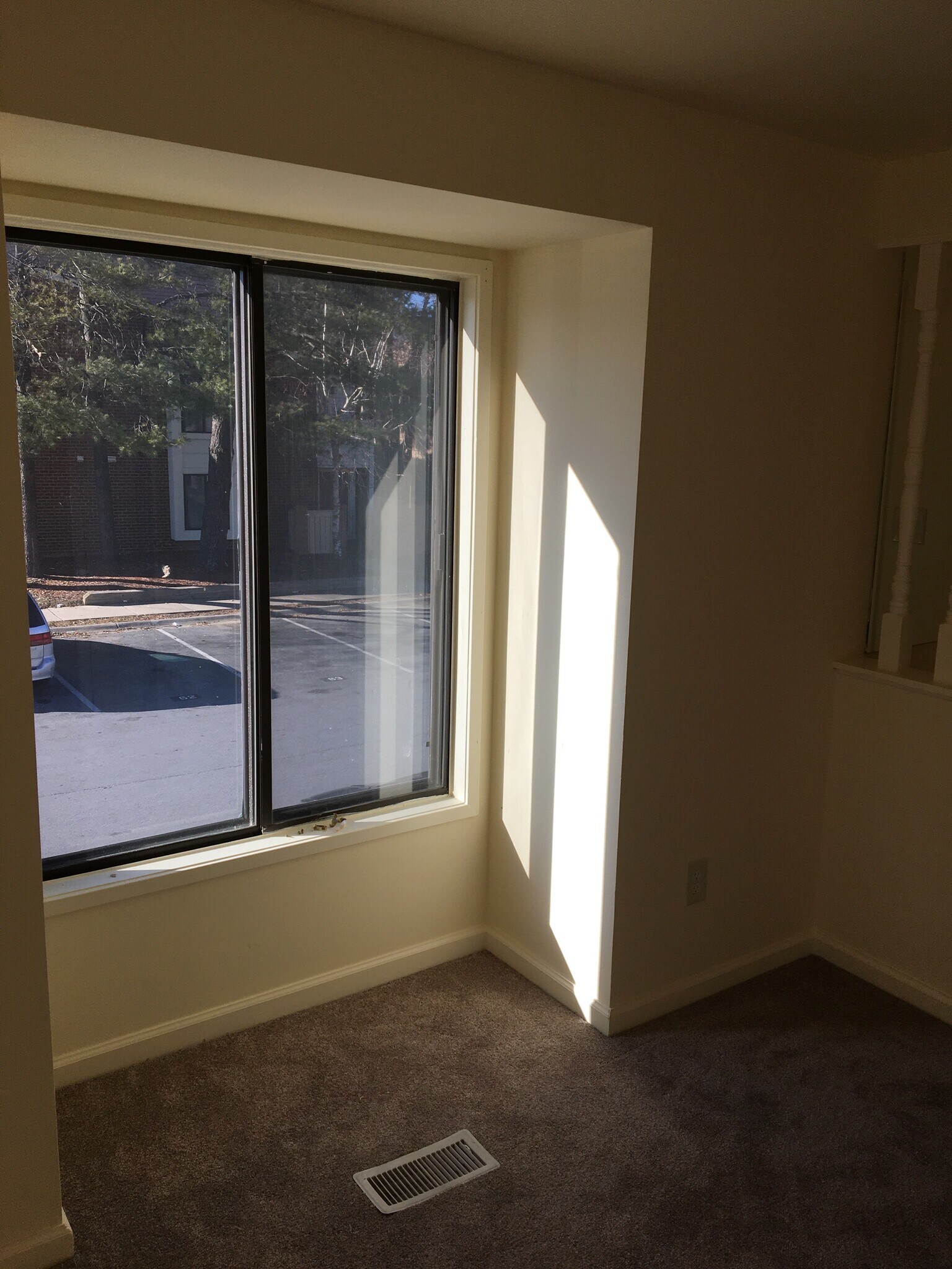 Building Photo - 9709 Docena Dr