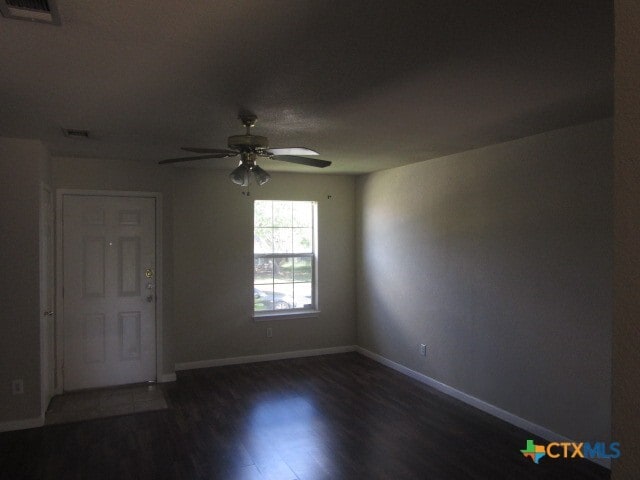 Building Photo - 1213 Fox Creek Dr