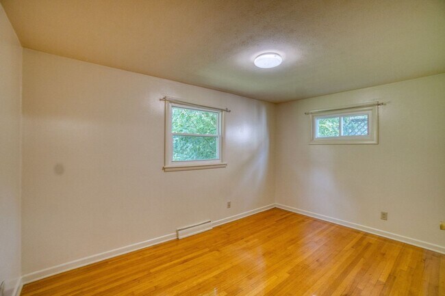 Building Photo - 1264 Westcott St