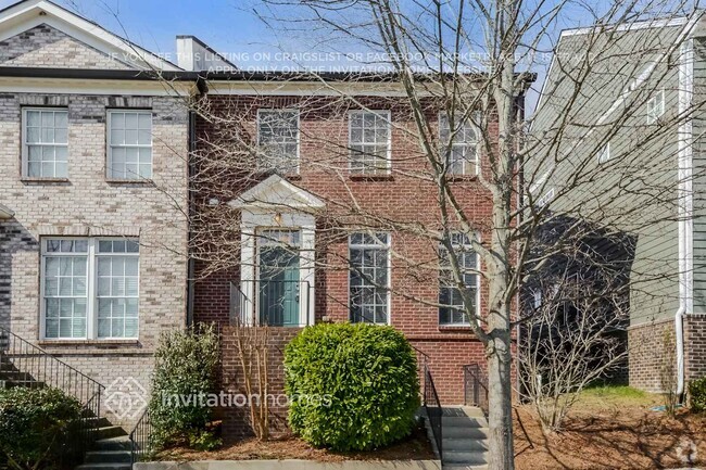 Building Photo - 2027 Oak Trail Dr