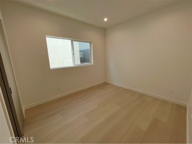 Building Photo - 611 W 41st Pl