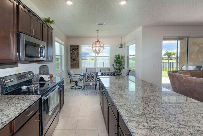Building Photo - 8148 NW Greenbank Cir
