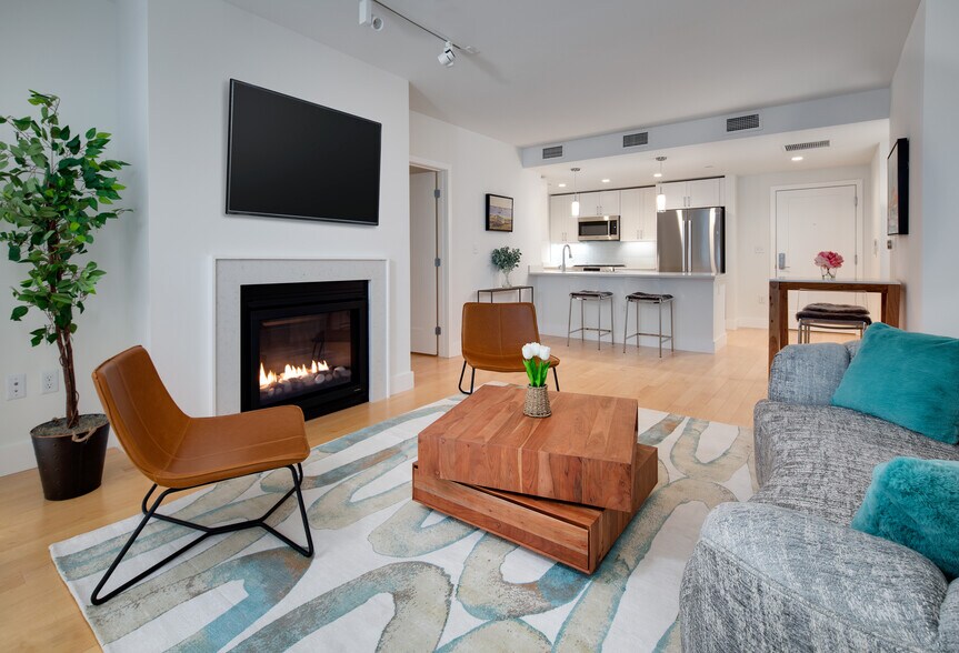 Building Photo - 6 Beech St