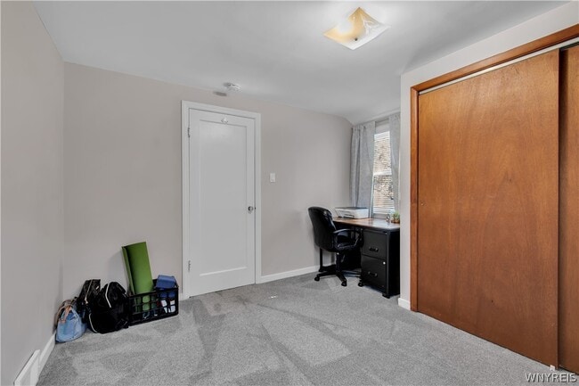 Building Photo - 291 Parkhurst Blvd