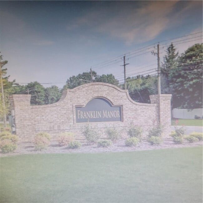Building Photo - 20 Jacobs Farm Dr SE