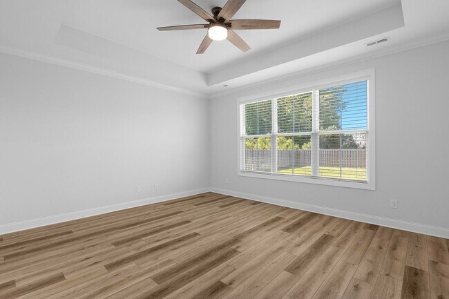Building Photo - Dream Home in Hampstead!