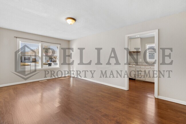 Building Photo - 2136 S Waco Ave