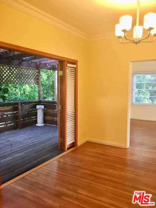 Building Photo - 2364 Kerwood Ave