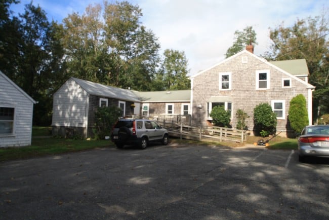 Building Photo - 246 N Falmouth Hwy