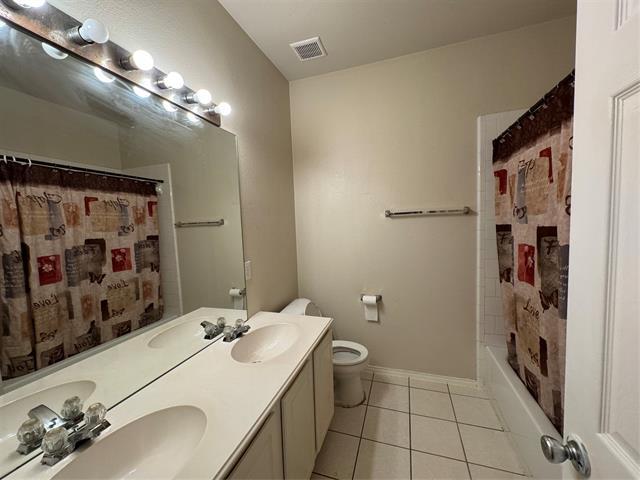 Building Photo - 2801 Tallahassee Ct