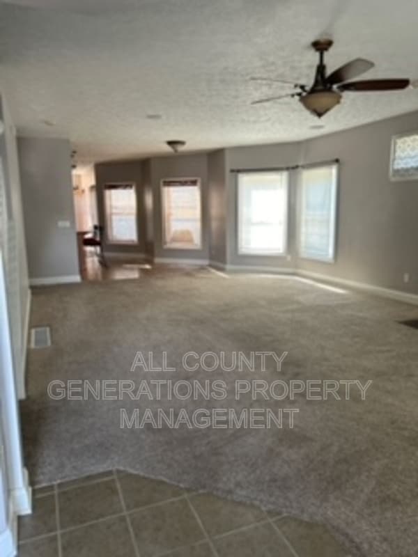Building Photo - 3383 W 151st St