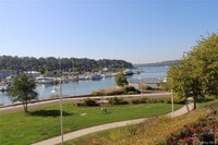 Building Photo - 100 Garvies Point Rd