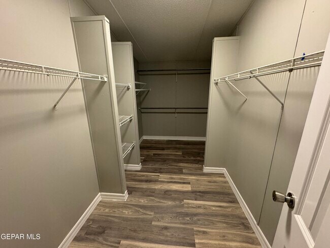 Building Photo - 241 Passmore Rd