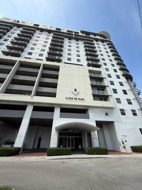 Building Photo - 1 Glen Royal Pkwy