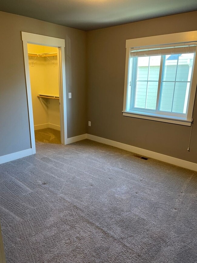 Building Photo - Beautiful home in Josephine Crossings