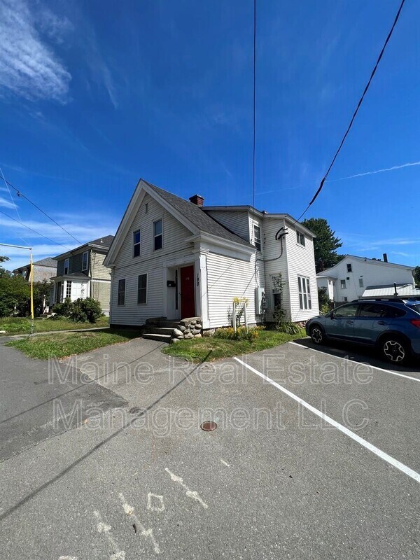 198 Center St 198 Center St Old Town ME 04468 Apartment Finder