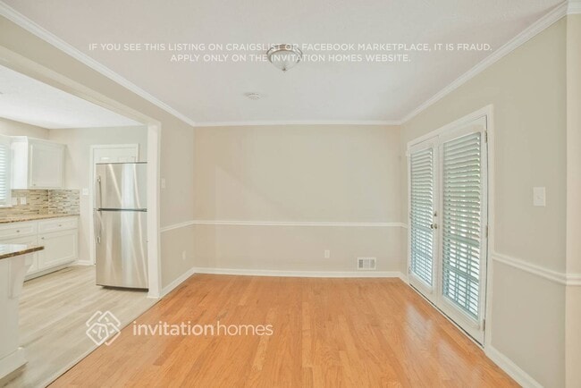 Building Photo - 468 Summerville Dr NW