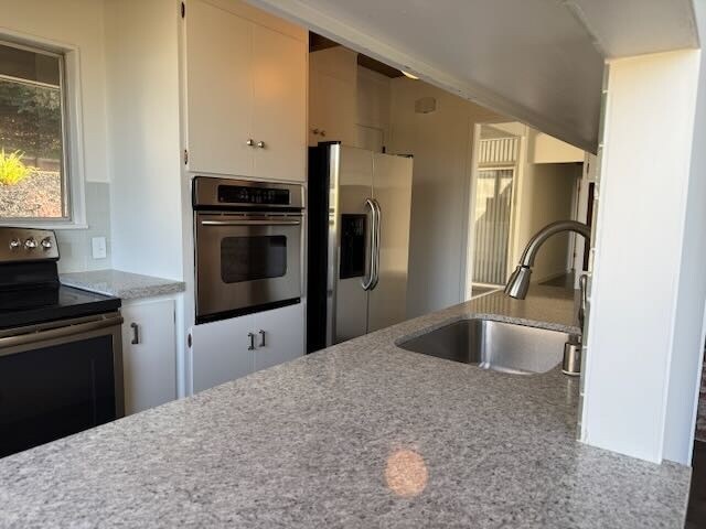 Building Photo - 525 Comstock Dr