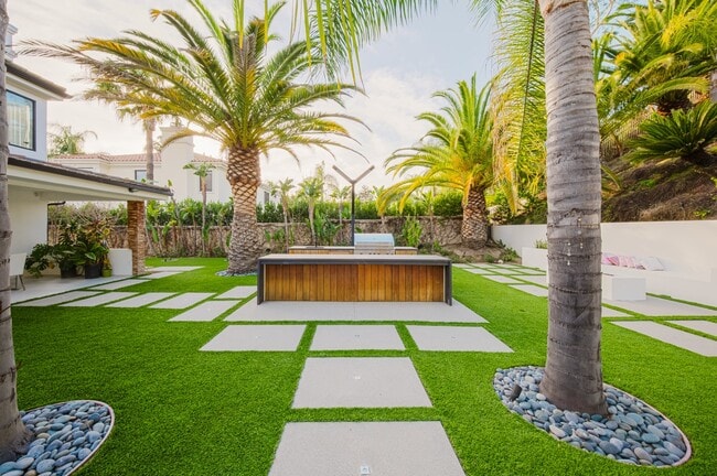 Building Photo - 25879 Chalmers Pl