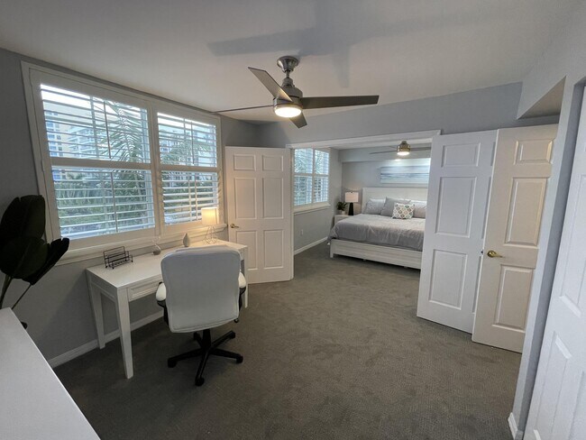Building Photo - 1801 N Flagler Dr