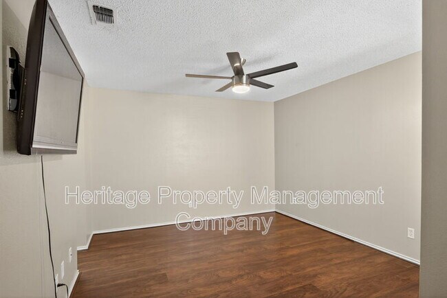 Building Photo - 4107 Medical Dr