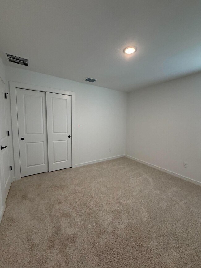 Building Photo - 8407 Tranquil Bay Ct