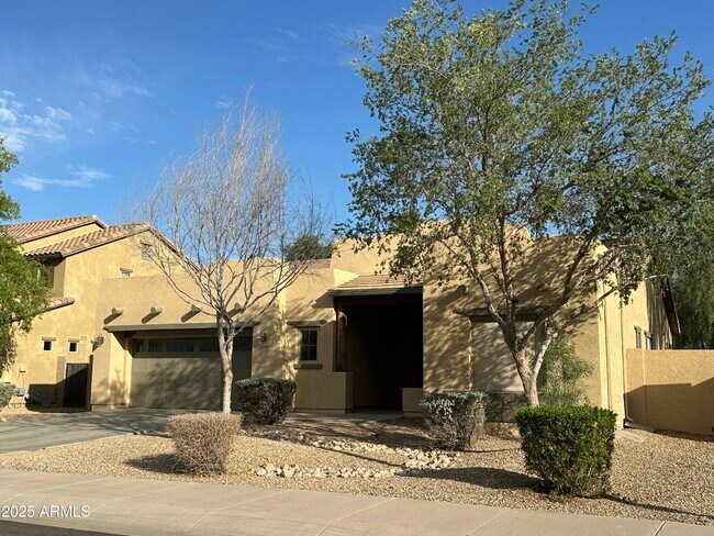 Building Photo - 15589 W Campbell Ave