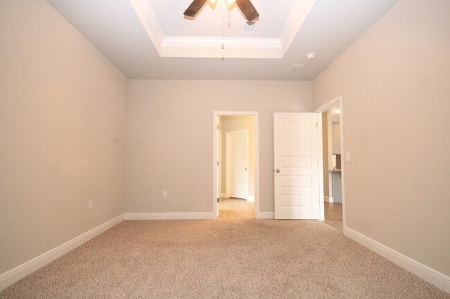 Building Photo - Coming Soon! Pet-Friendly 3-Bed Home with ...