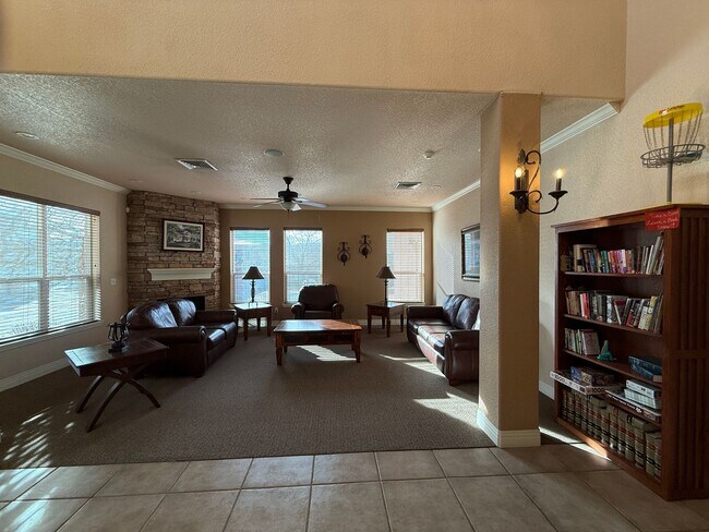 Building Photo - 3 Bed 3 Bath Townhome in Stetson Hills – Prime Location Near Powers Corridor!