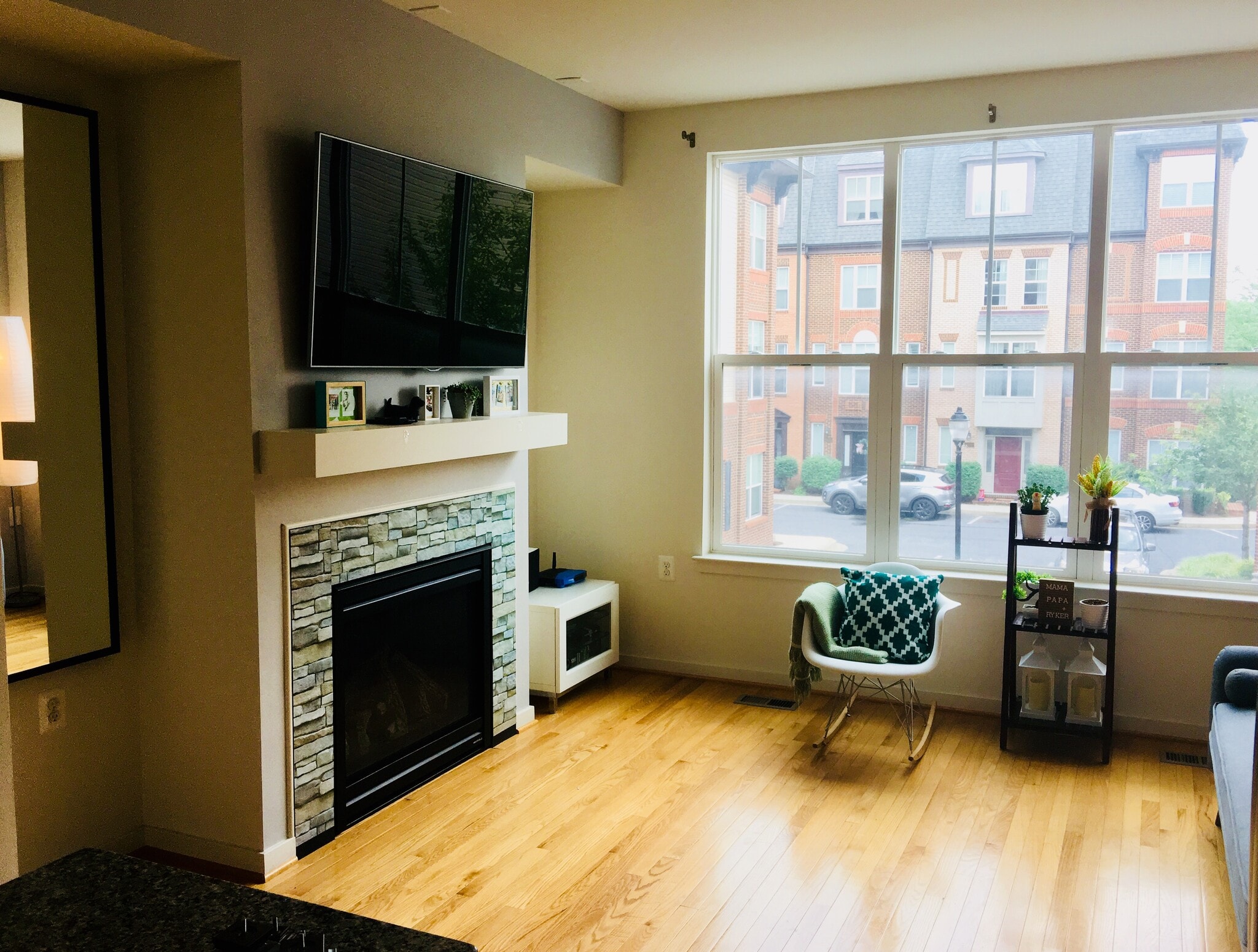 great room fireplace - 1410 Wheyfield Dr
