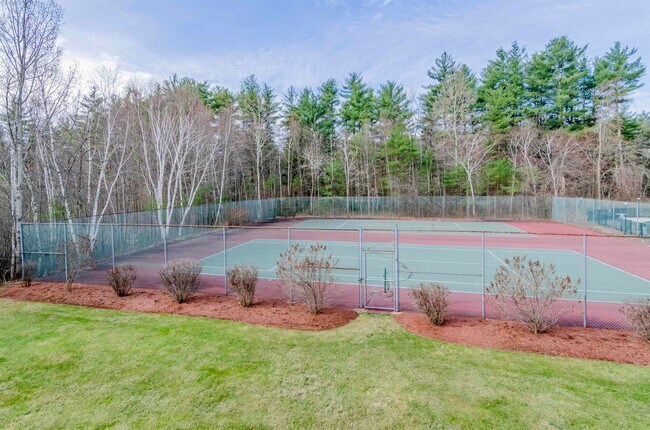 Building Photo - 5 Timberwood Dr