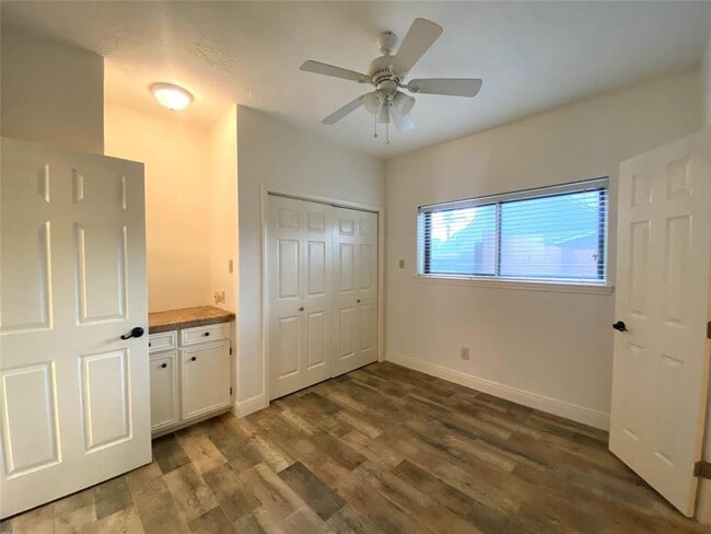 Building Photo - 14803 El Miranda Dr