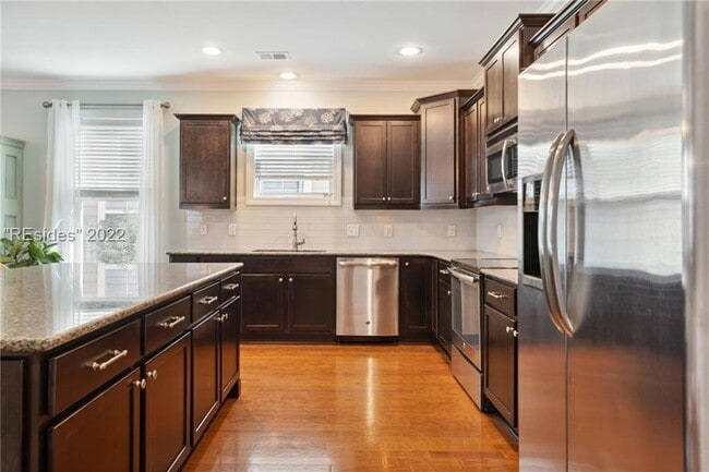 Building Photo - 111 Ocracoke Ln