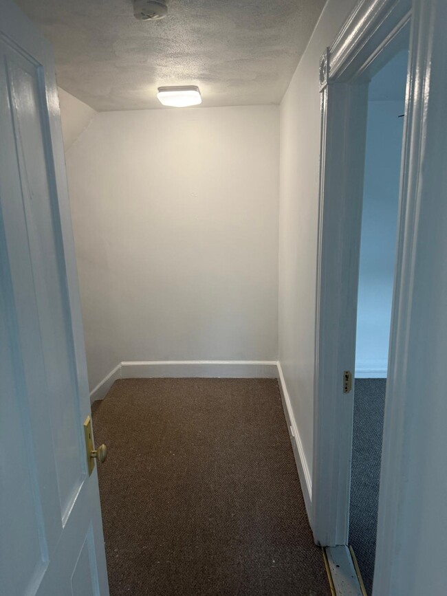Building Photo - 3 Aldrich St