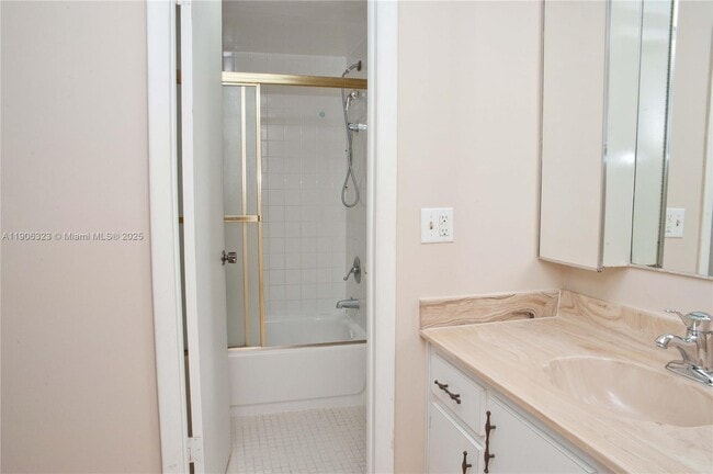 Building Photo - 19216 NE 25th Ave