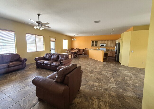 Building Photo - 3506 S Desert Lantern Rd