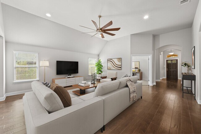 Building Photo - 1805 Morts Pl