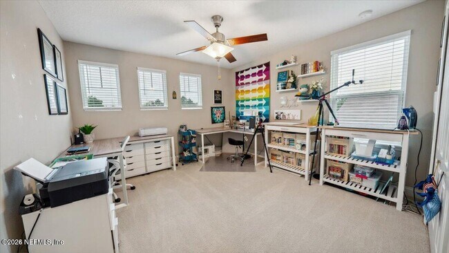 Building Photo - 1120 Persimmon Dr