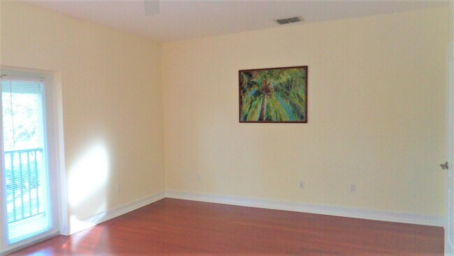 Building Photo - 1825 Bridgepointe Cir