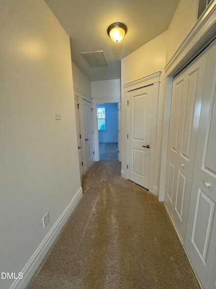 Building Photo - 1045 Philpott Dr