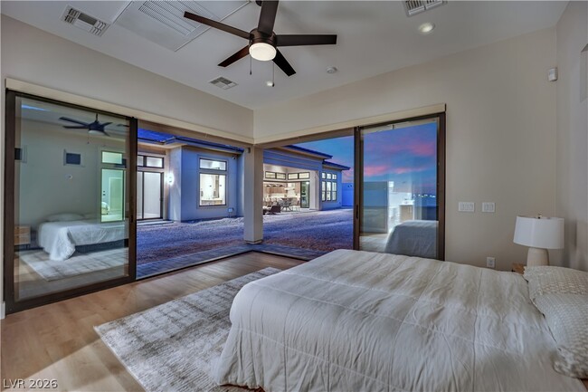 Building Photo - 10973 Horizon Ledge Ave