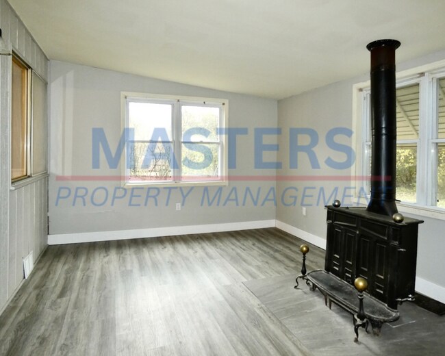 Building Photo - 2017 Garden Ln