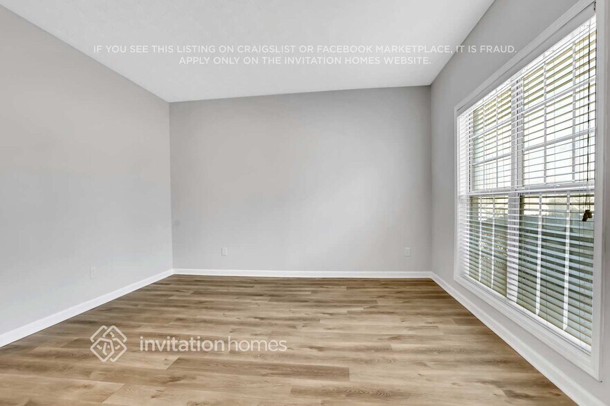 Building Photo - 1230 Everwood Dr SW